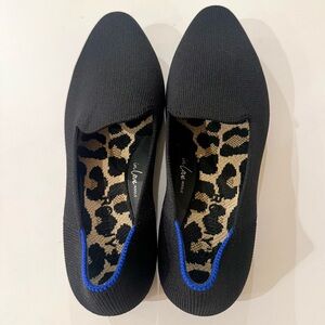 ROTHY'S Knit Almond Loafers Black blue trim Leopard print In Love on insole 5.5